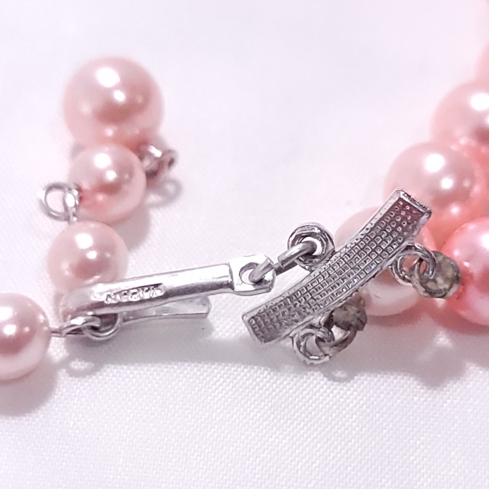 Vintage Faux Pearl Necklace Tiered Graduated Barbie Pink Wilma Costume Jewelry - Picture 6 of 7